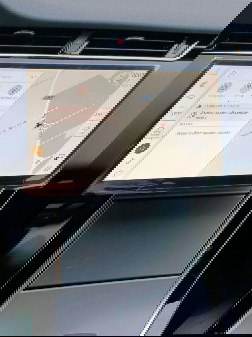 Land Rover Range Rover Evoque nuova a Firenze (9)