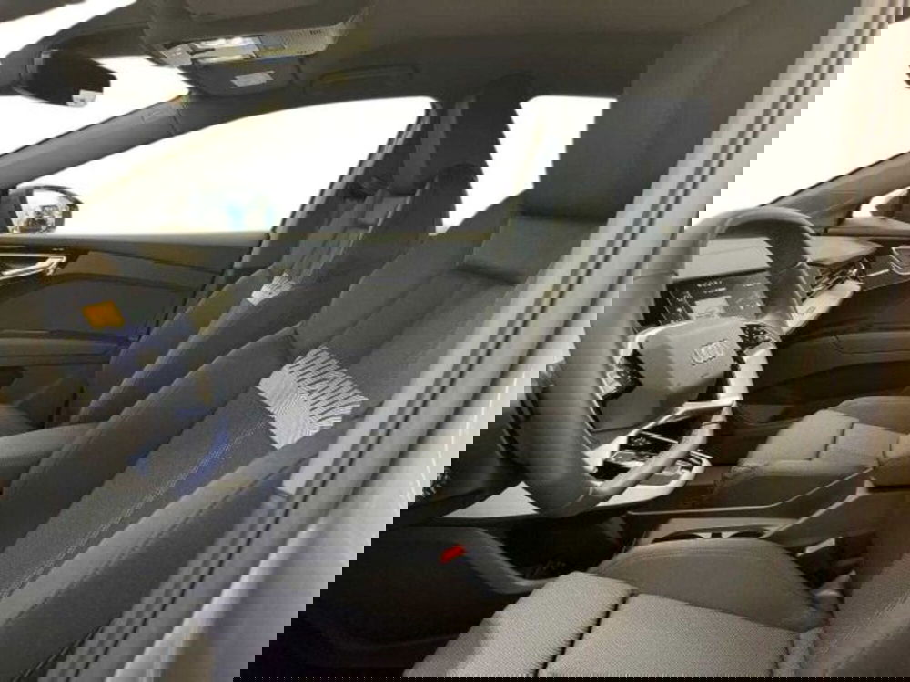 Audi Q4 Sportback nuova a Bologna (12)