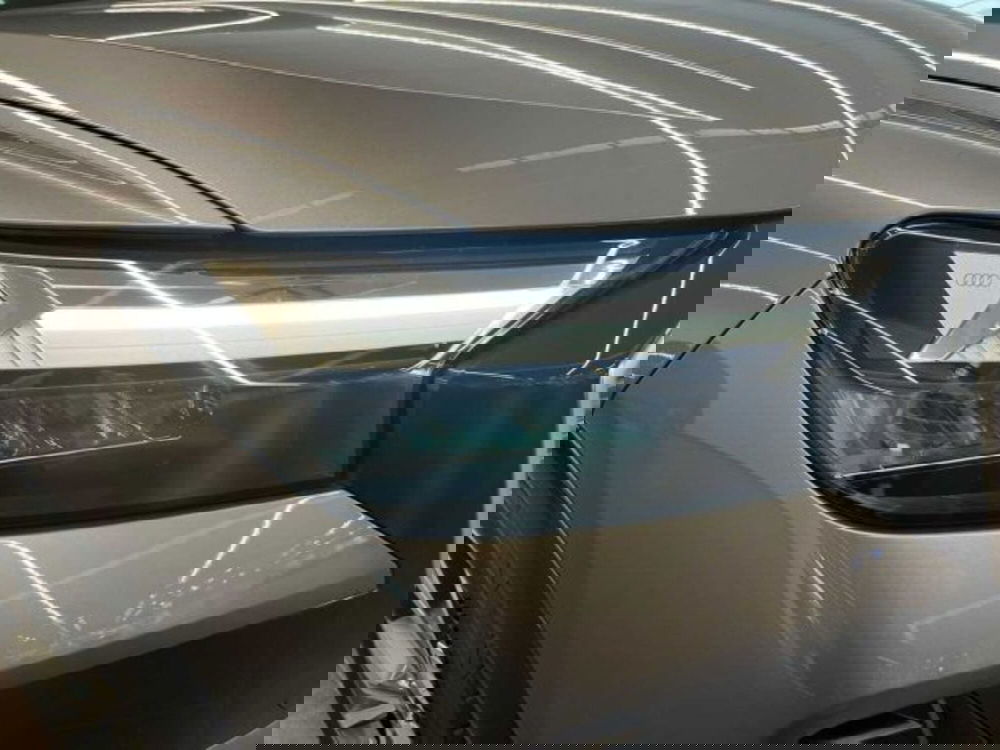 Audi Q4 Sportback nuova a Bologna (7)