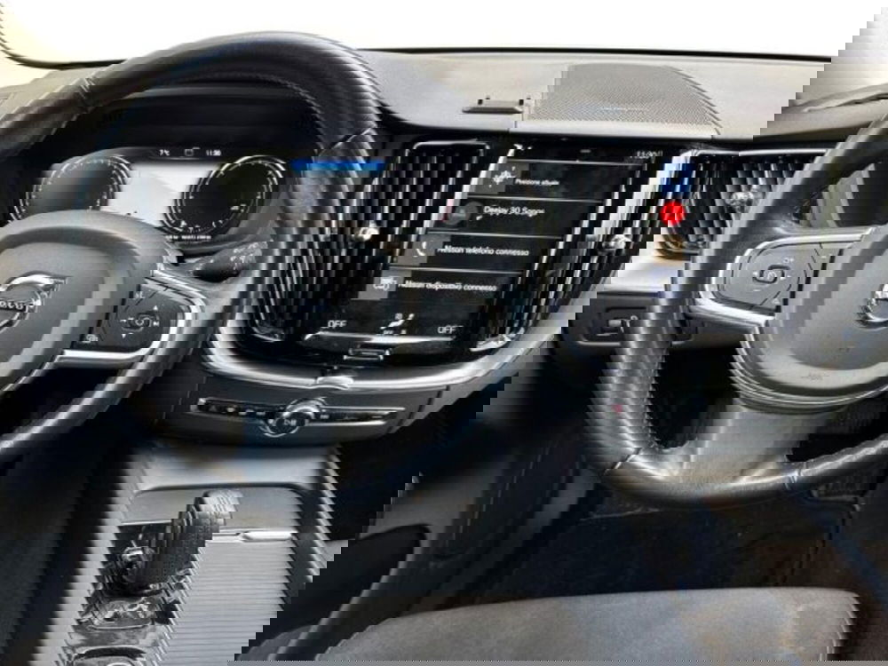 Volvo XC60 usata a Bologna (10)