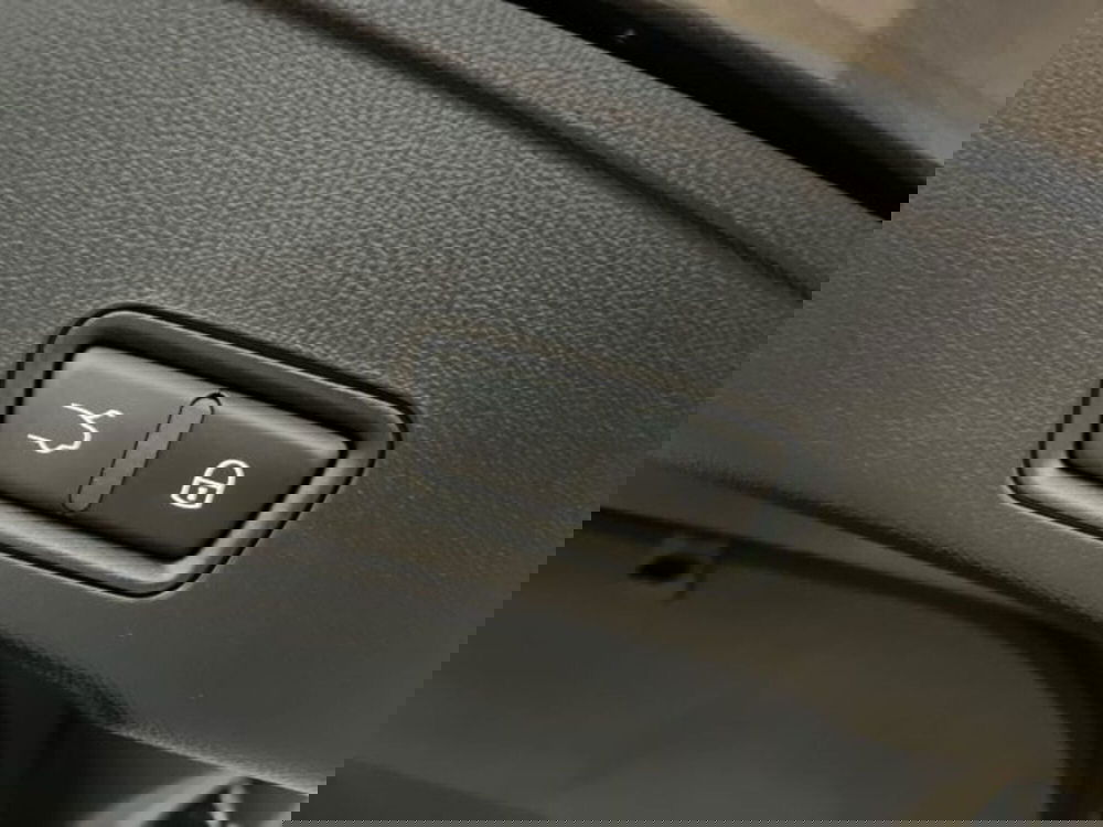 Maserati Grecale usata a Bologna (17)