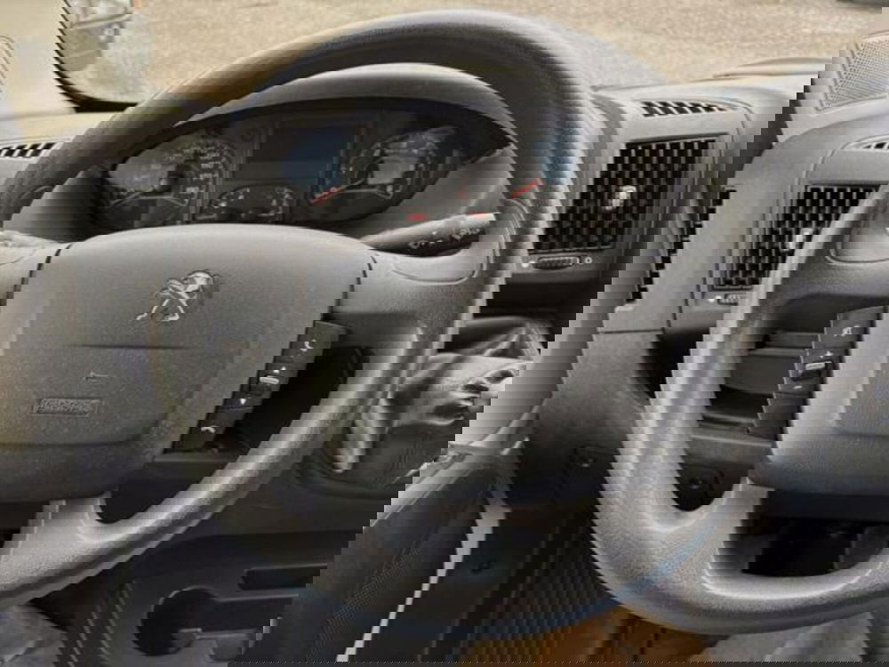 Peugeot Boxer Furgone usata a Brescia (11)