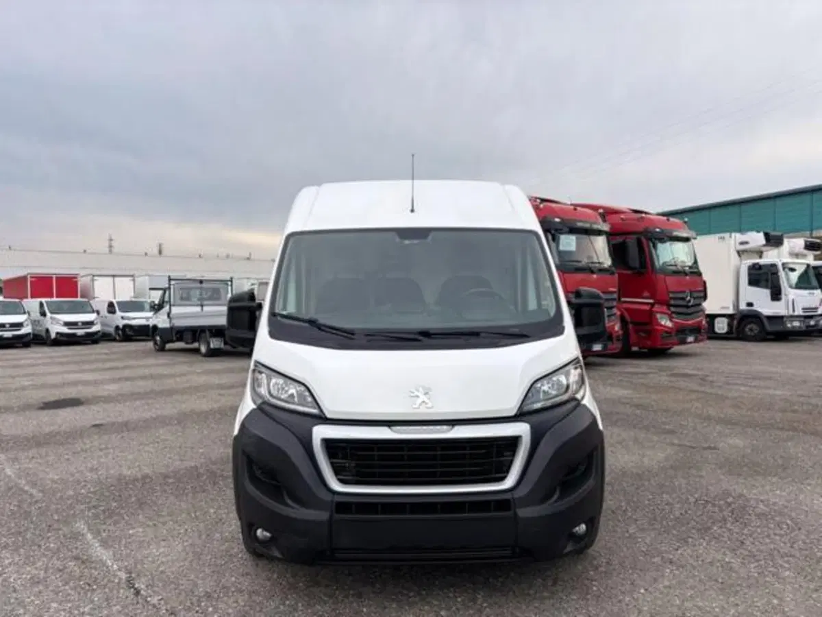 Peugeot Boxer Furgone usata a Brescia (2)
