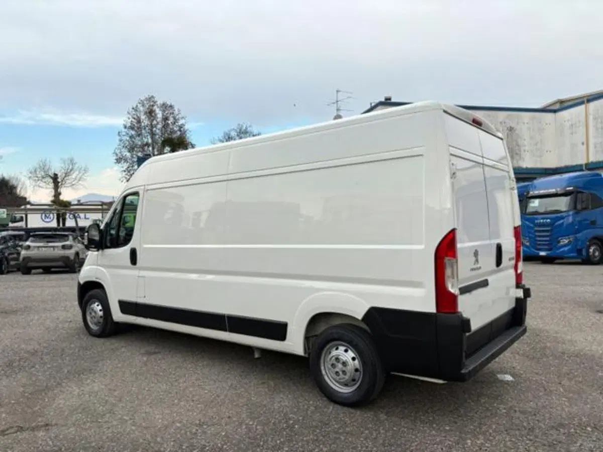 Peugeot Boxer Furgone usata a Brescia (6)