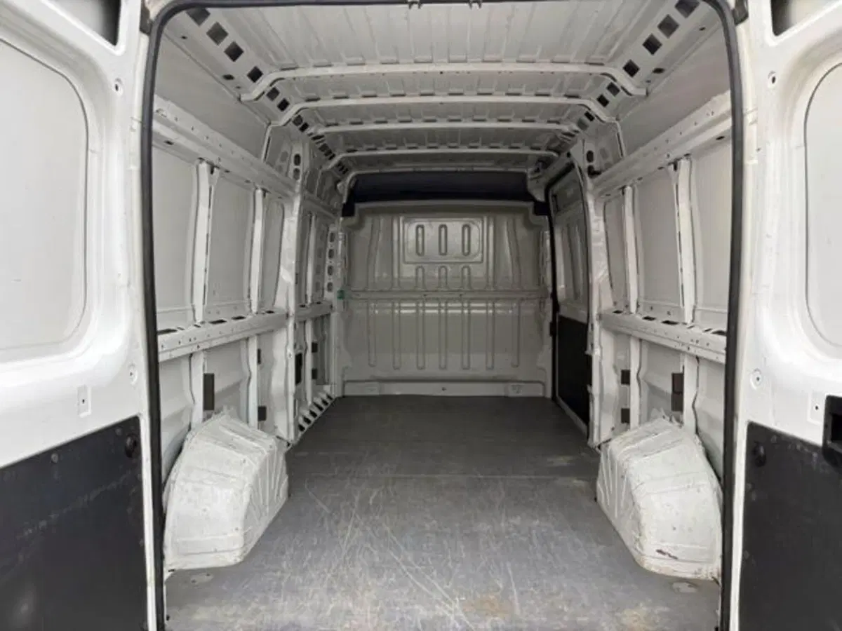 Peugeot Boxer Furgone usata a Brescia (7)