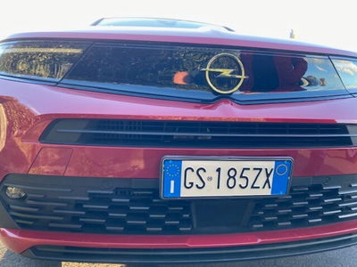 Opel Mokka 1.2 Turbo Elegance del 2024 usata a Catania