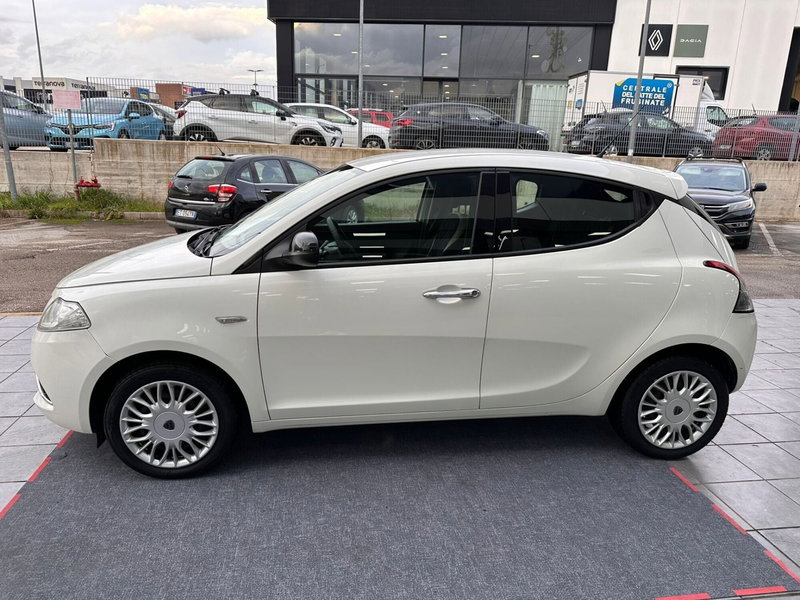 Lancia Ypsilon usata a Frosinone (8)