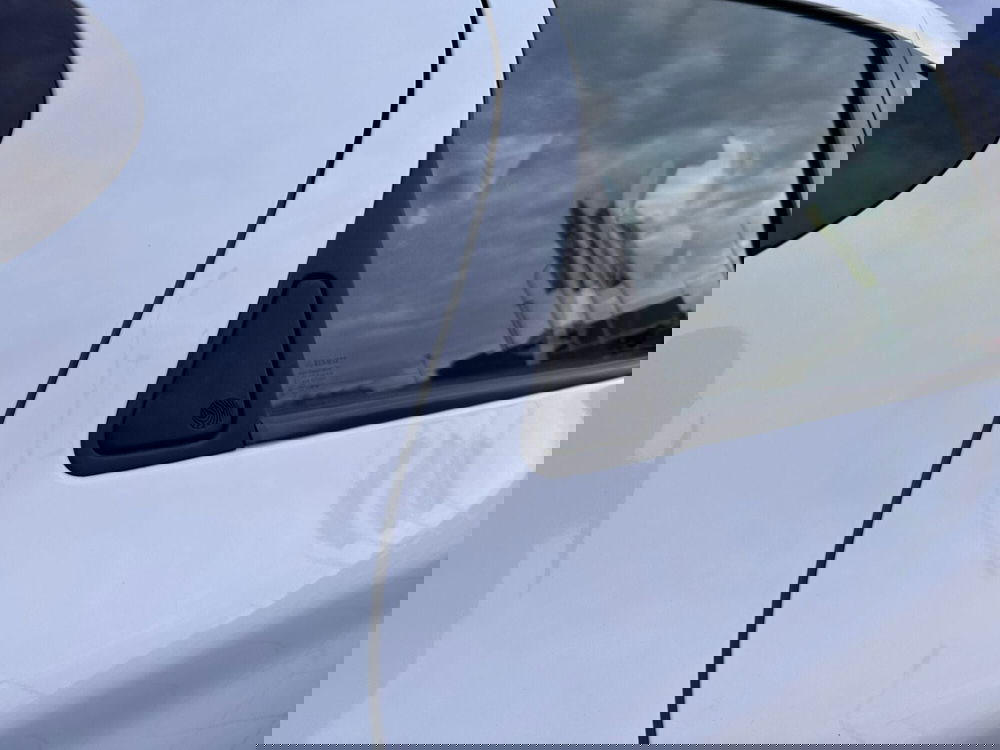 Renault Zoe usata a Frosinone (11)