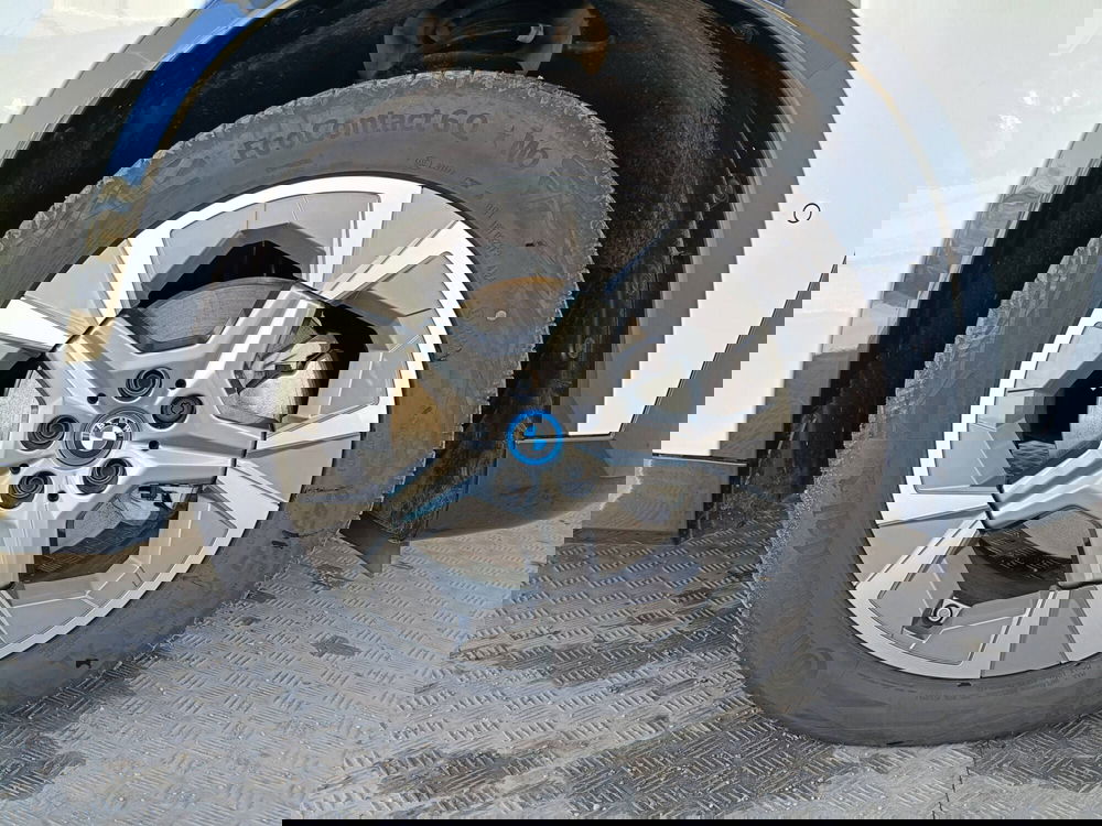BMW iX1 usata a Ascoli Piceno (16)