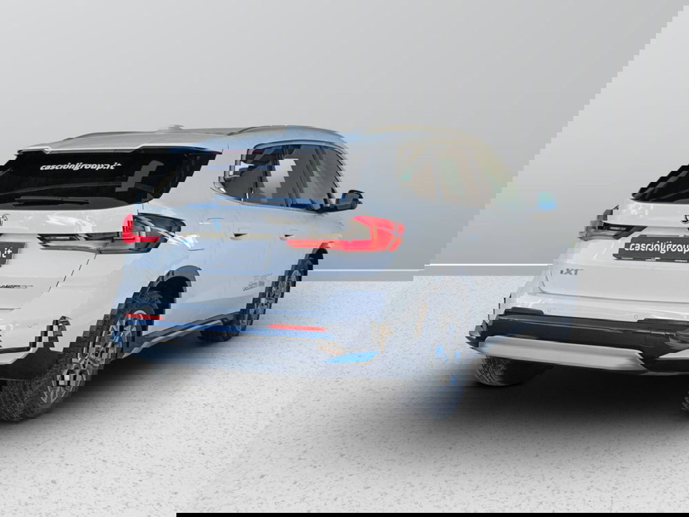 BMW iX1 usata a Ascoli Piceno (4)