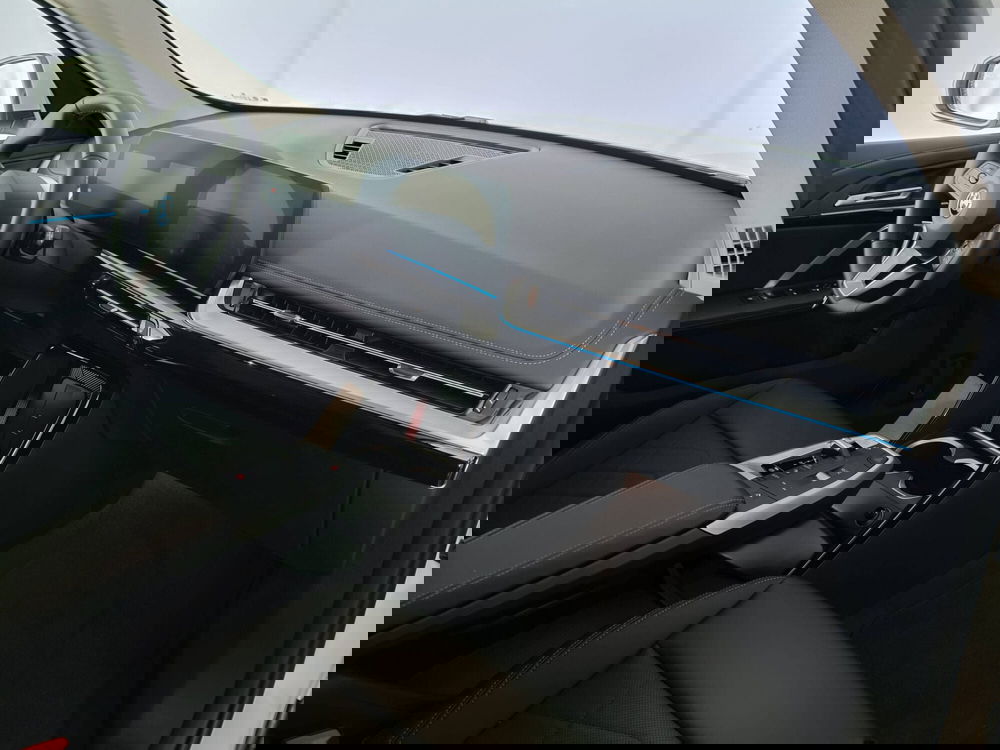 BMW iX1 usata a Ascoli Piceno (11)