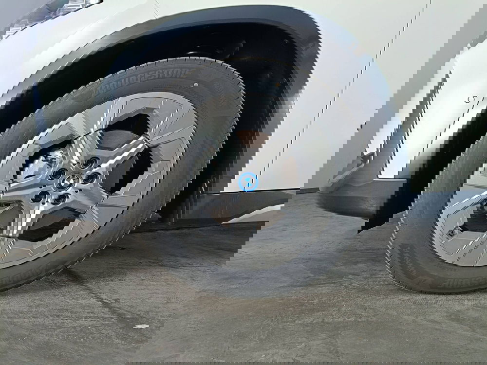 BMW iX1 usata a Ascoli Piceno (7)