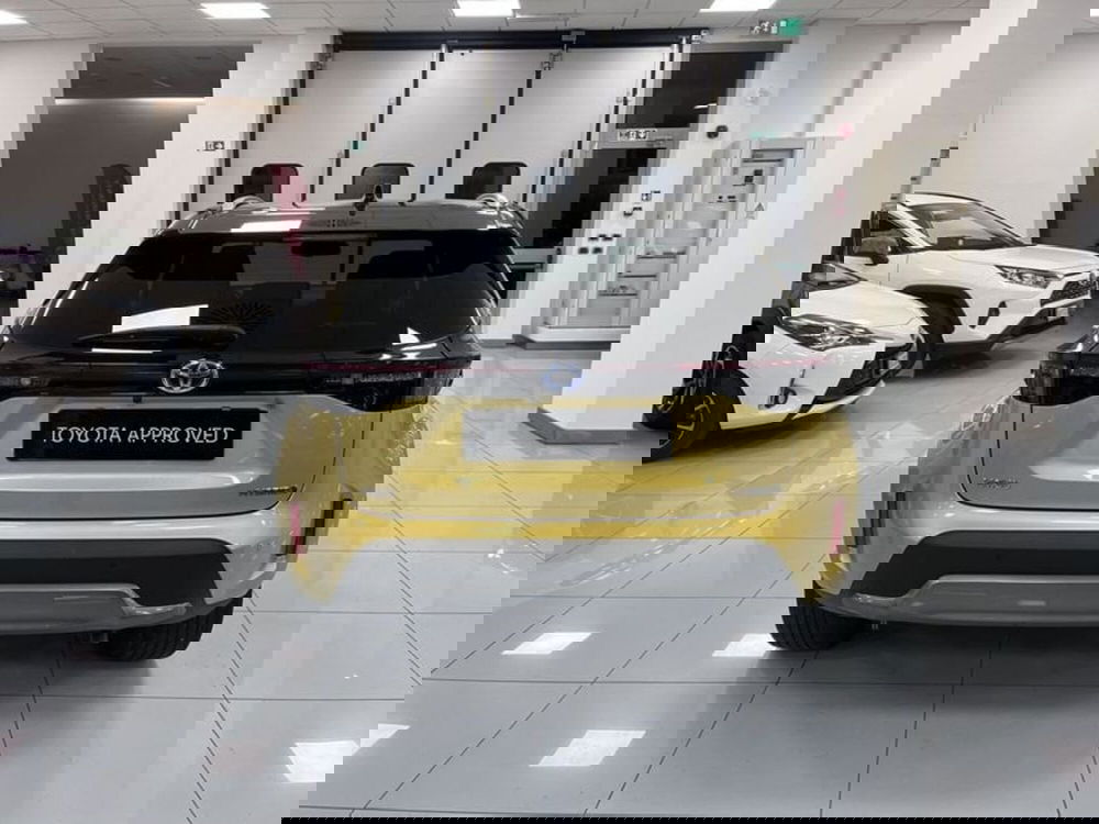 Toyota Yaris Cross usata a Prato (5)