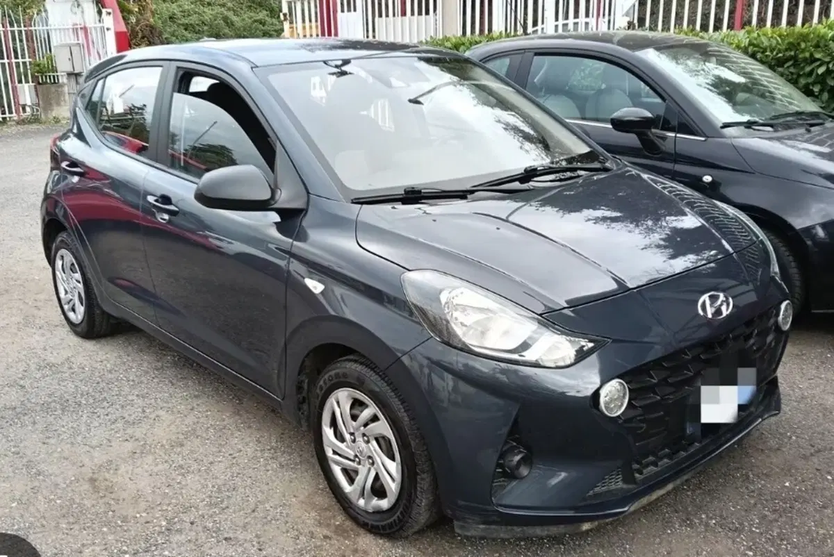 Hyundai i10 nuova a Palermo