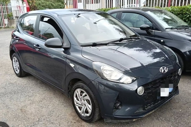 Hyundai i10 nuova a Palermo