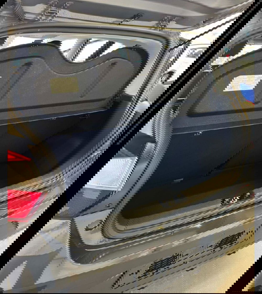 Hyundai i10 nuova a Palermo (2)