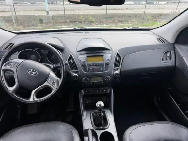 Hyundai ix35 usata a Prato (11)