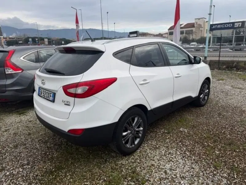Hyundai ix35 usata a Prato (6)