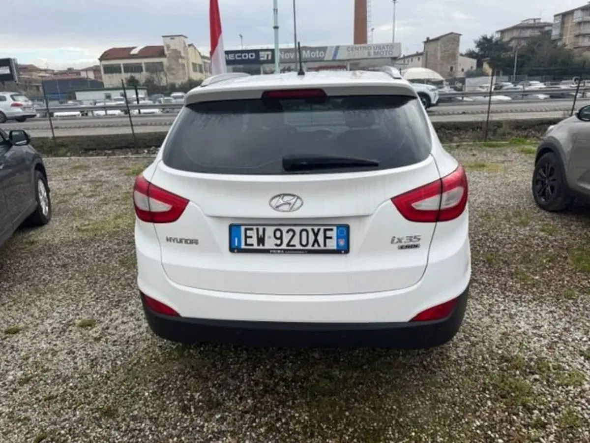 Hyundai ix35 usata a Prato (7)