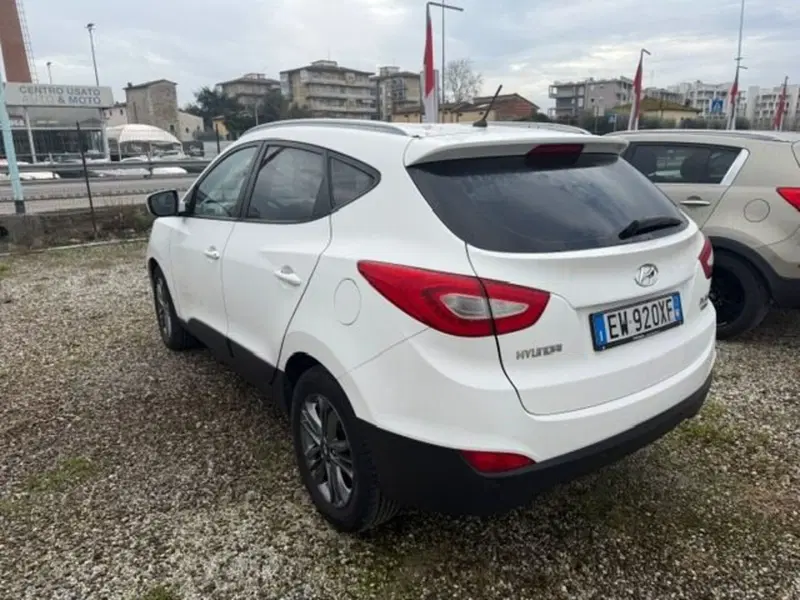 Hyundai ix35 usata a Prato (8)