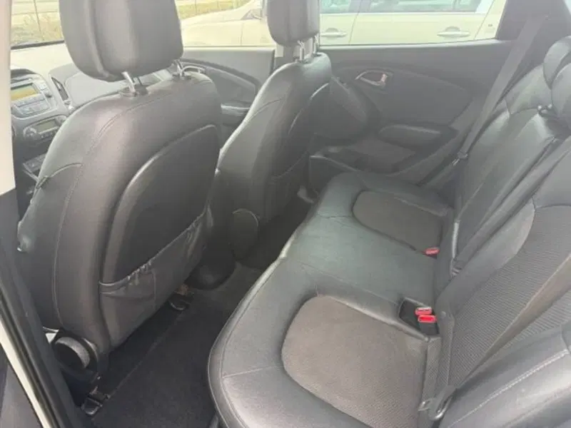 Hyundai ix35 usata a Prato (9)