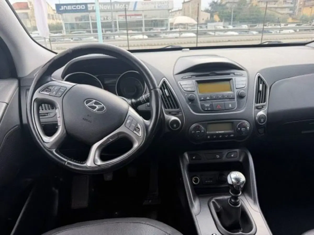 Hyundai ix35 usata a Prato (10)
