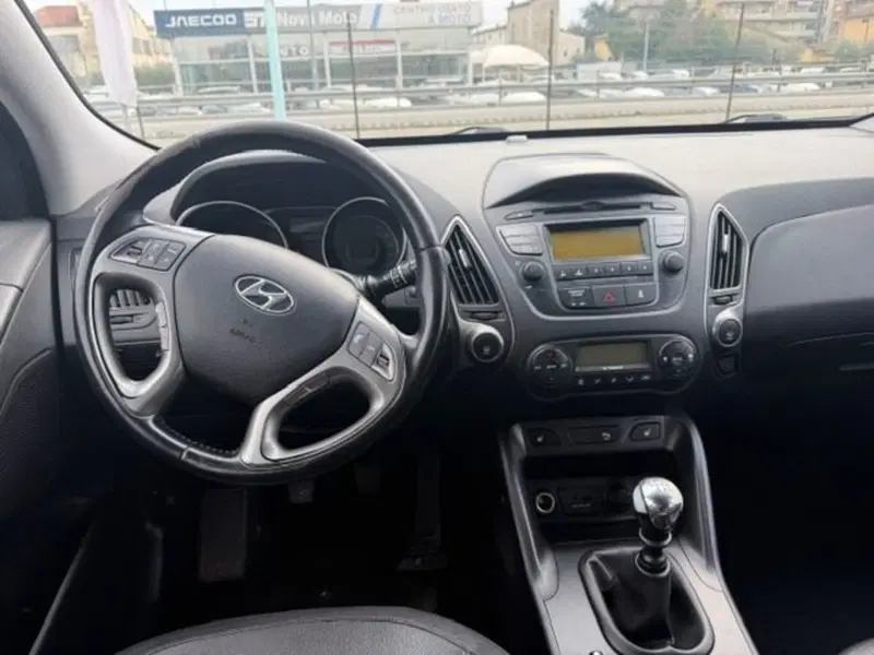 Hyundai ix35 usata a Prato (10)