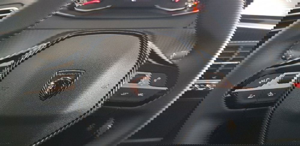 Peugeot 208 nuova a Pordenone (15)