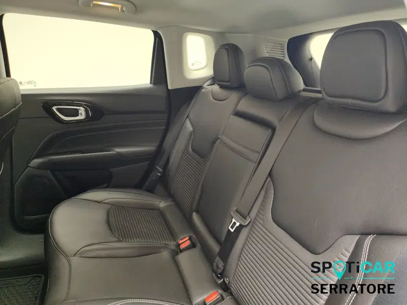 Jeep Compass usata a Como (13)
