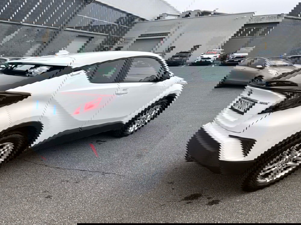 Toyota Toyota C-HR usata a Piacenza (5)