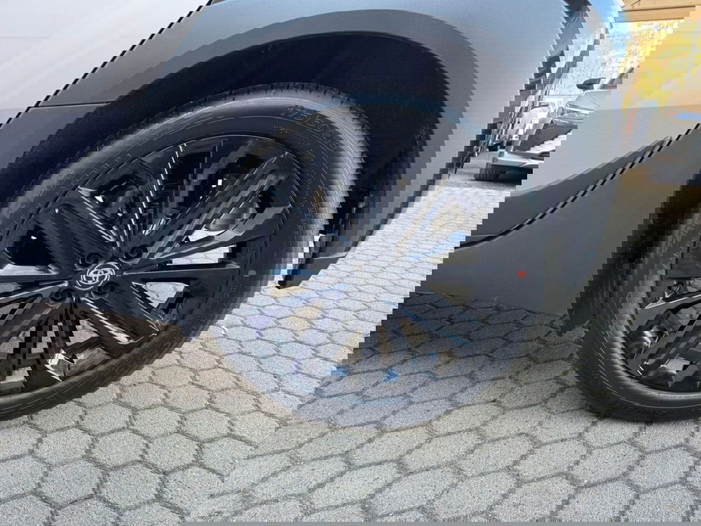 Toyota Aygo X usata a Como (11)