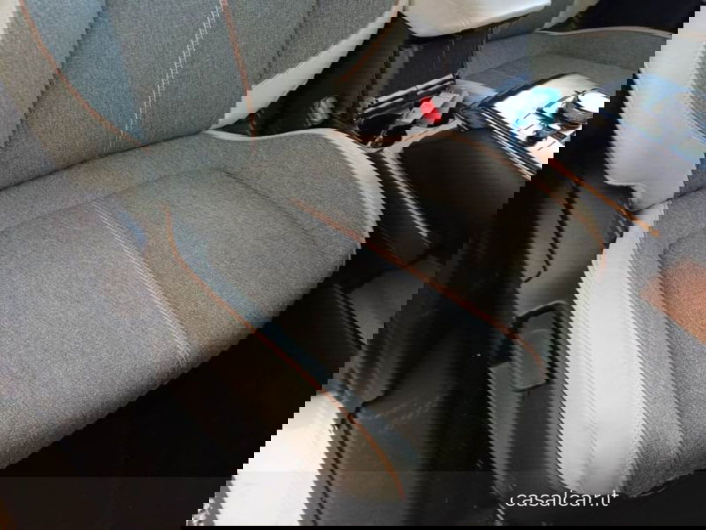 Mazda MX-30 usata a Salerno (14)