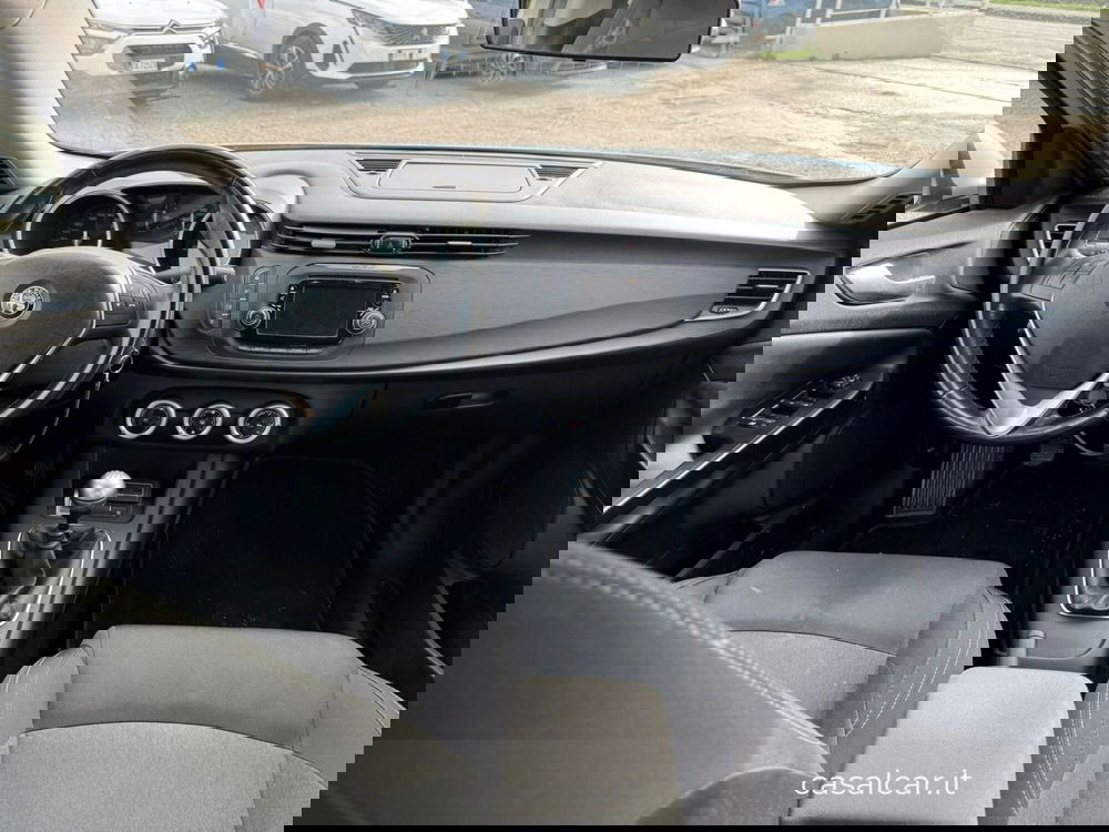 Alfa Romeo Giulietta usata a Salerno (12)