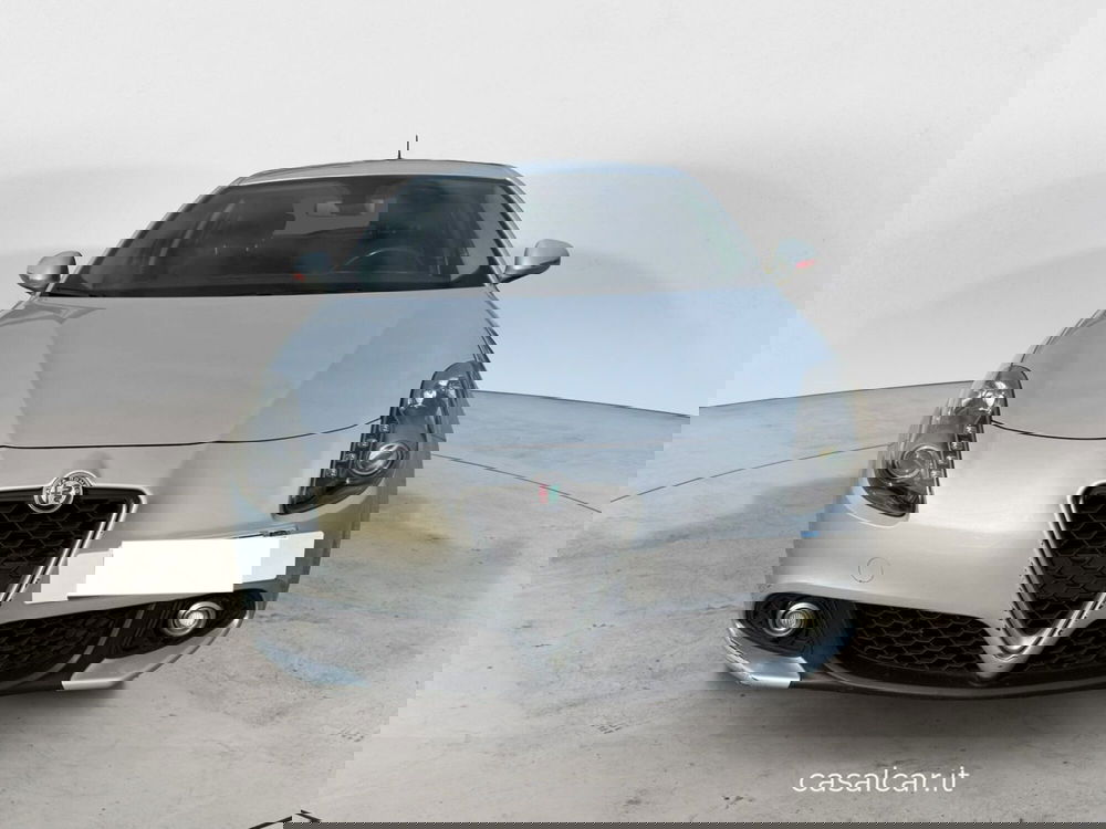 Alfa Romeo Giulietta usata a Salerno (2)