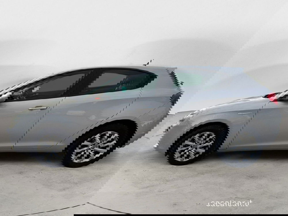 Alfa Romeo Giulietta usata a Salerno (4)