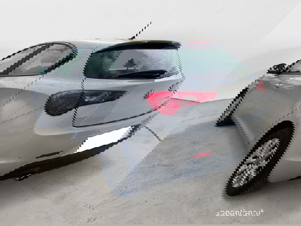 Alfa Romeo Giulietta usata a Salerno (8)