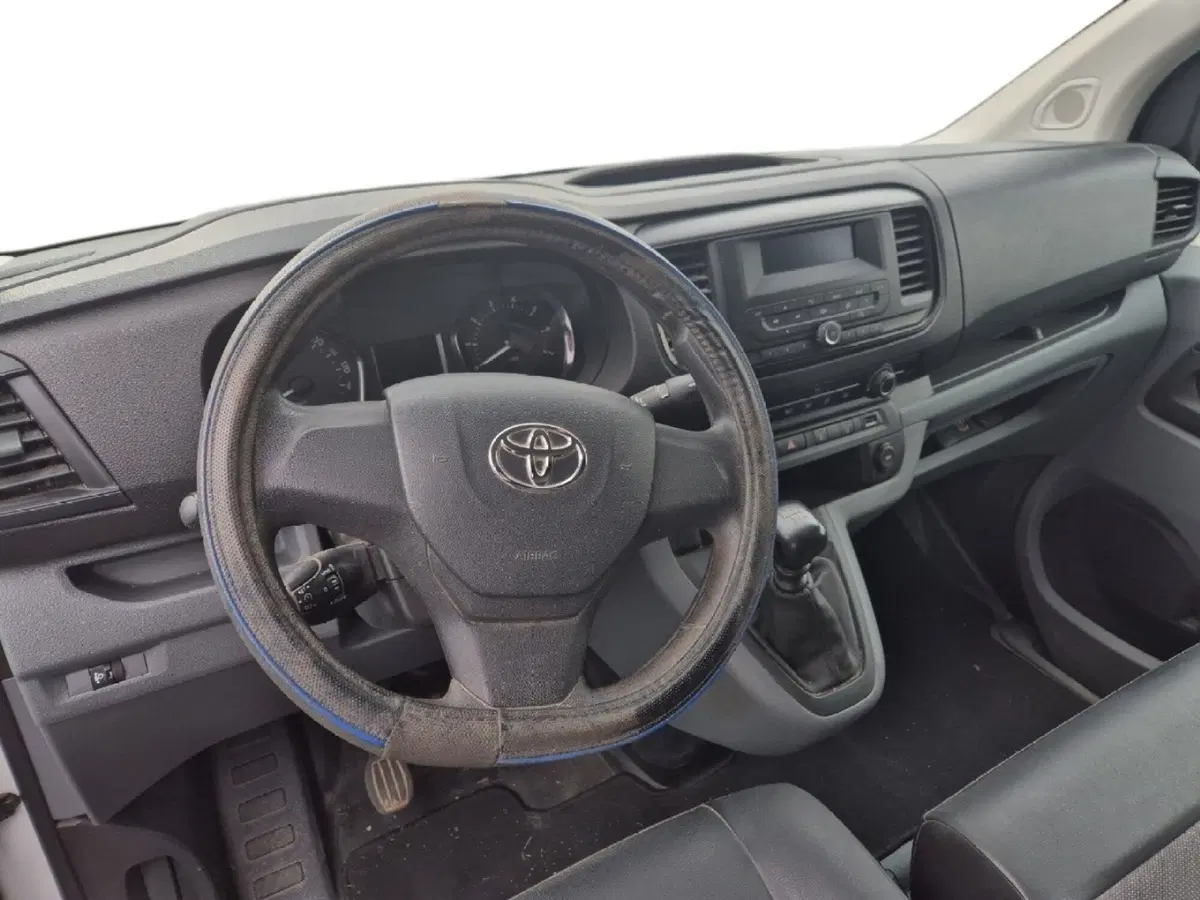 Toyota Proace usata a Torino (4)