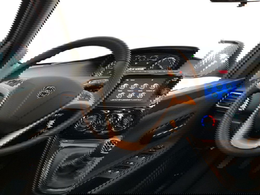 Lancia Ypsilon usata a Torino (12)