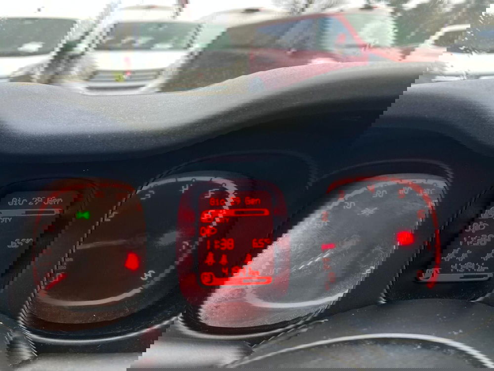 Fiat Panda Cross usata a Milano (13)