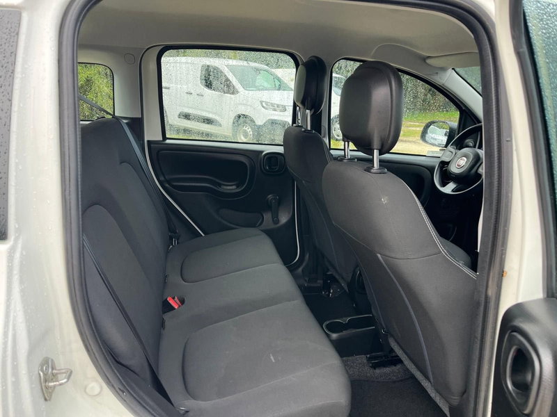 Fiat Panda Cross usata a Milano (16)