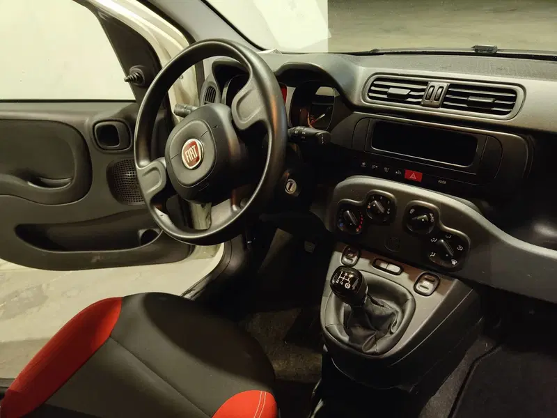 Fiat Panda usata a Milano (15)