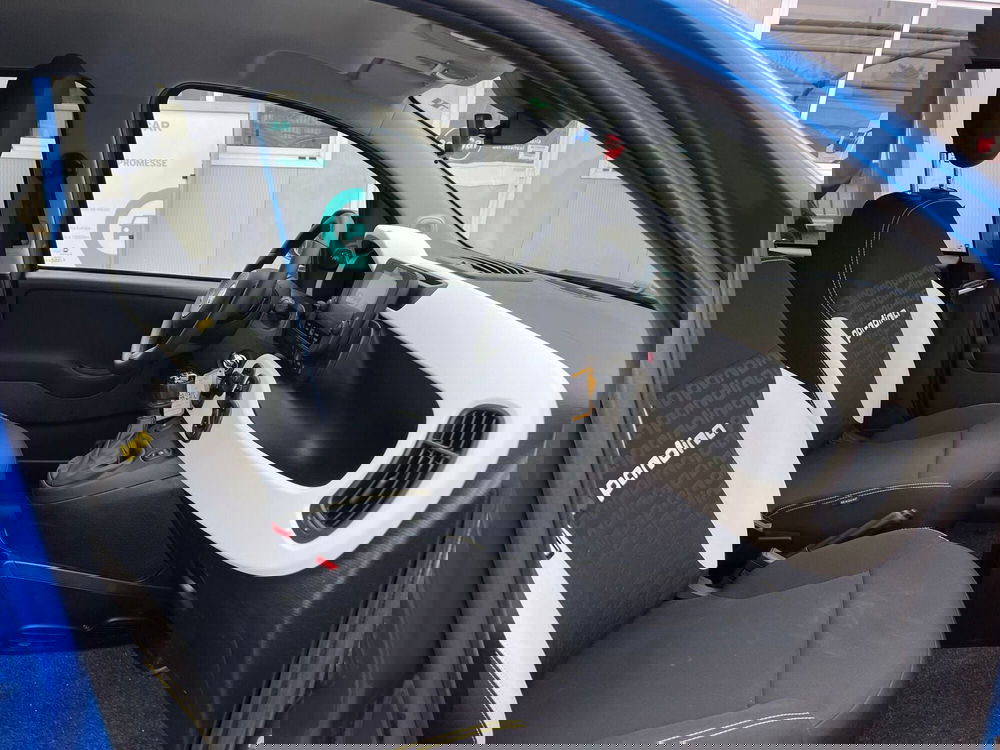 Fiat Panda Cross usata a Milano (14)