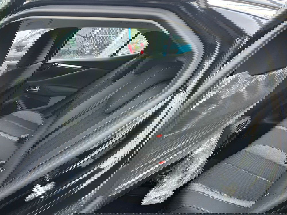 Ds DS 4 nuova a Milano (17)