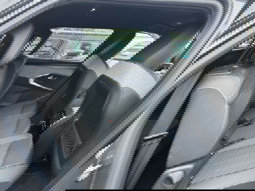 Peugeot 5008 usata a Milano (18)