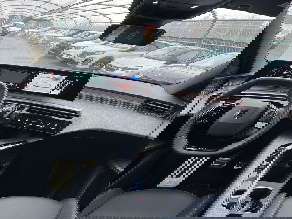 Peugeot 5008 usata a Milano (19)