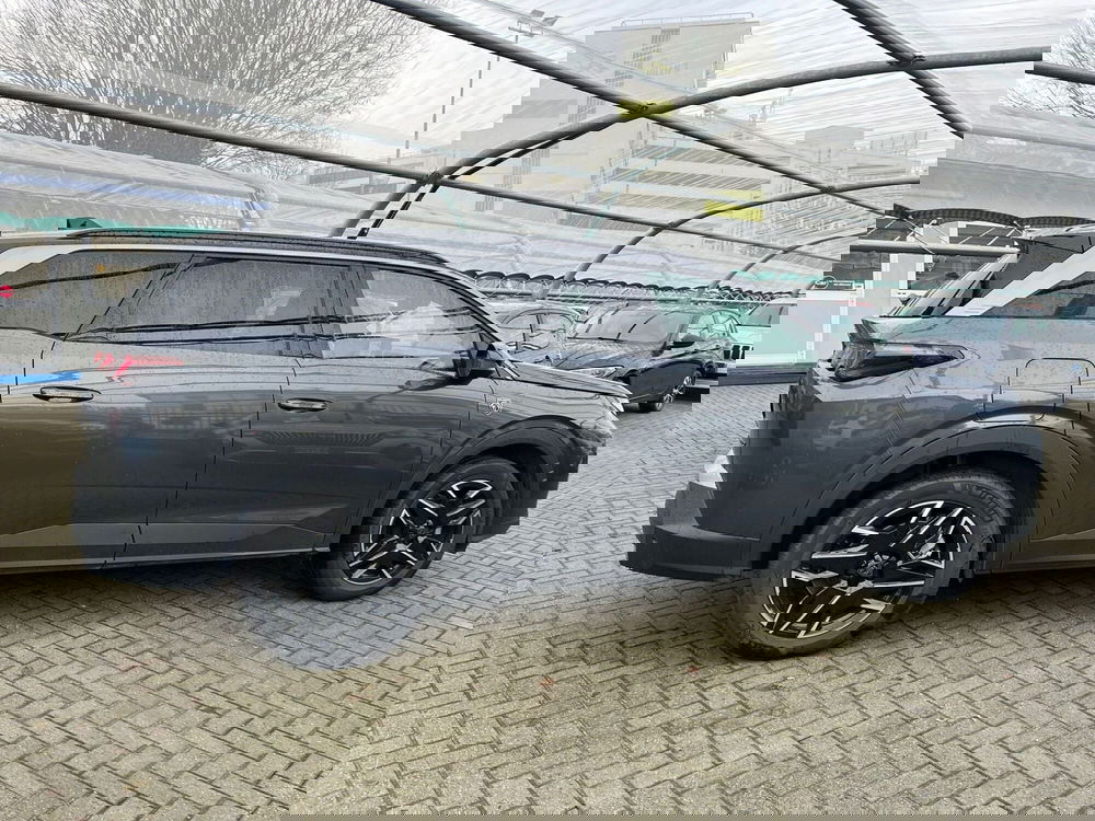 Peugeot 5008 usata a Milano (5)