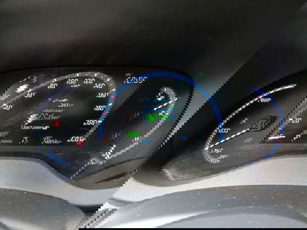 Toyota Yaris Cross usata a Milano (13)