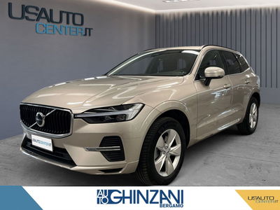 Volvo XC60 B4 automatico Essential del 2022 usata a Bergamo