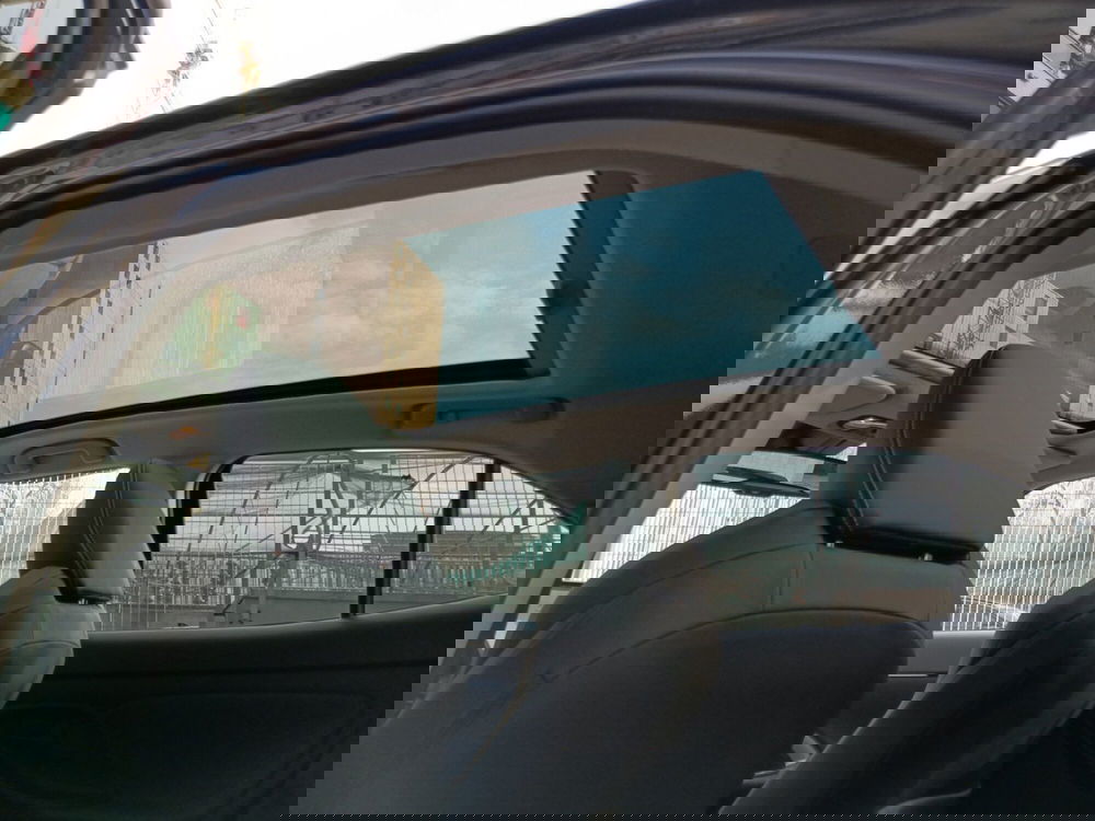 Toyota Yaris Cross usata a Milano (17)