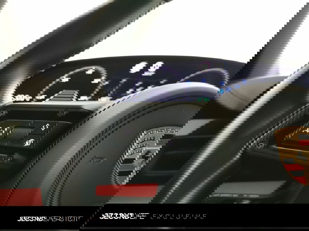 Porsche Taycan Cross Turismo usata a Chieti (11)